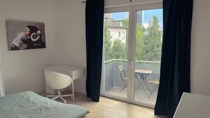 Room for rent in Frankfurt (region)