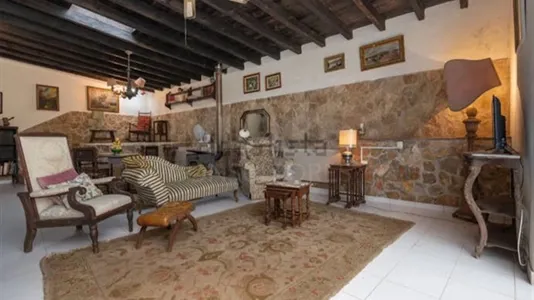 Houses in Caldas da Rainha - photo 3