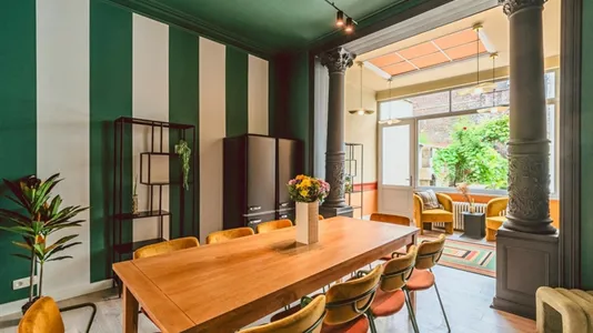 Rooms in Brussels Sint-Joost-ten-Node - photo 1