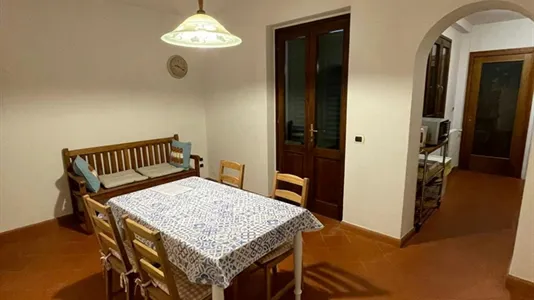 Houses in Sesto Fiorentino - photo 2