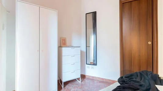 Apartments in Roma Municipio VIII – Appia Antica - photo 2