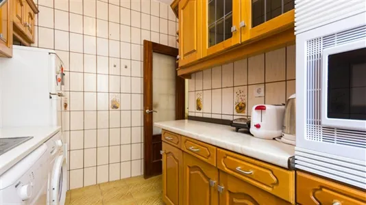 Rooms in Madrid Chamberí - photo 8