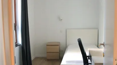 Room for rent in Brussels Schaarbeek, Brussels