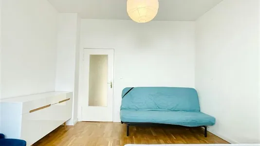 Rooms in Berlin Charlottenburg-Wilmersdorf - photo 3