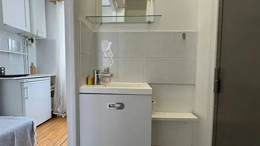 Apartments in Paris 16ème arrondissement (South) - photo 3