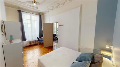 Room for rent in Paris 17ème arrondissement, Paris