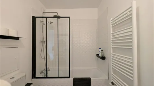Apartments in Bobigny - photo 3