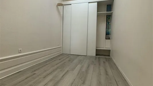 Houses in Angoulême - photo 5