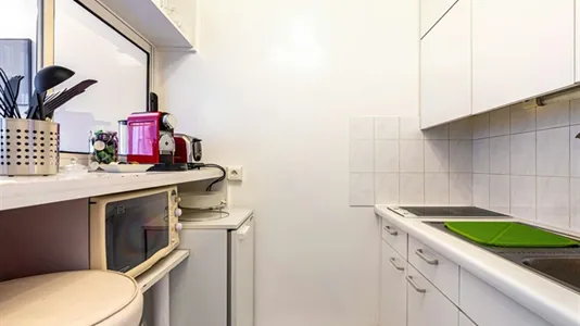 Apartments in Paris 16ème arrondissement (South) - photo 7