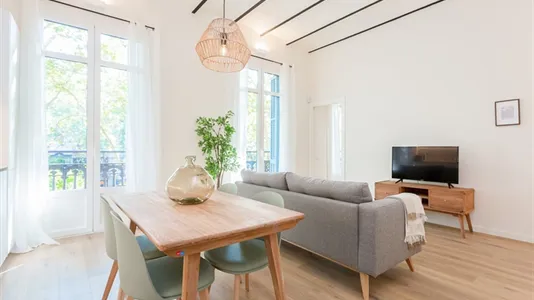 Apartments in Barcelona Eixample - photo 4