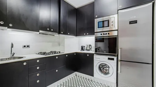 Apartments in Barcelona Ciutat Vella - photo 6