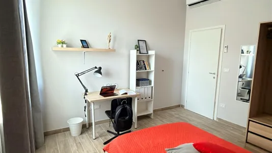 Rooms in Pescara - photo 5