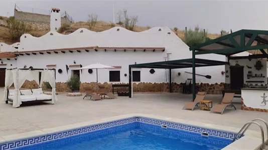 Houses in Cortes de Baza - photo 5