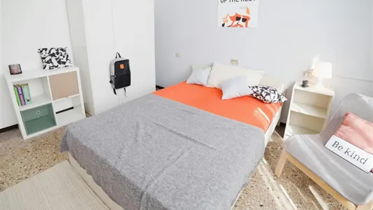 Rooms in Lecco - photo 4