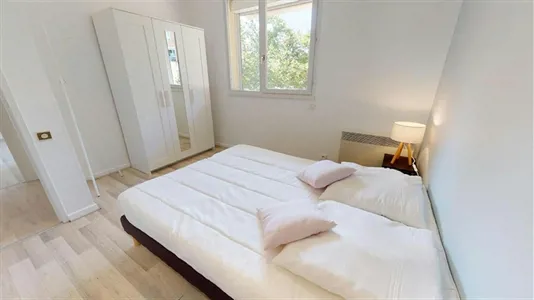 Rooms in Lyon - photo 1