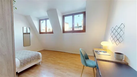 Rooms in Paris 8ème arrondissement - photo 1
