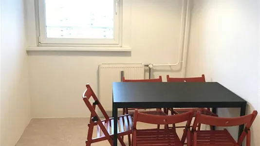 Rooms in Berlin Lichtenberg - photo 8