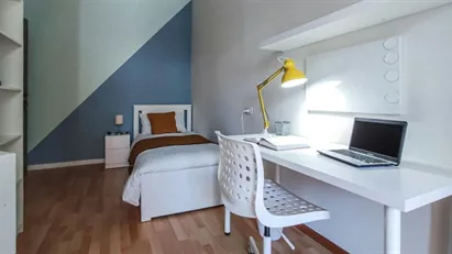 Room for rent in Forlì, Emilia-Romagna