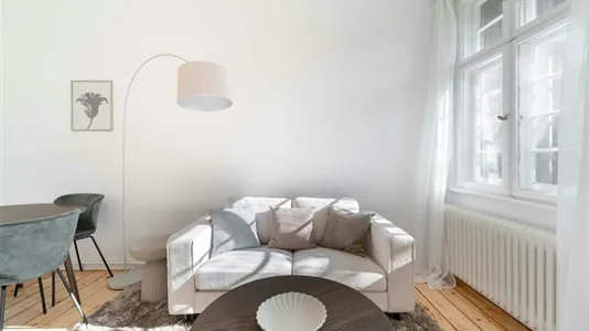 Apartments in Berlin Neukölln - photo 2