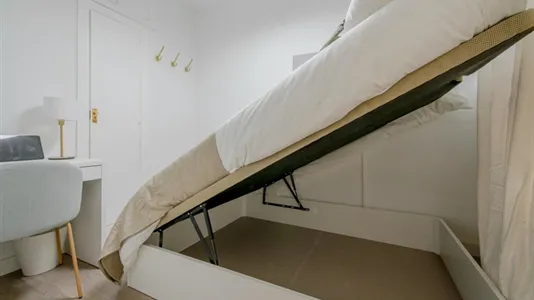Rooms in Madrid ChamberĂ - photo 4