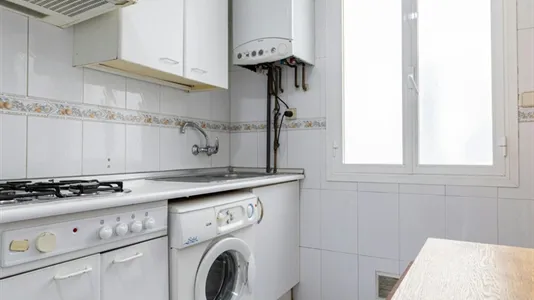 Rooms in Madrid Chamberí - photo 4