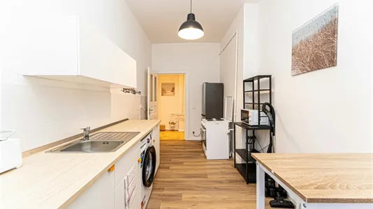 Rooms in Berlin Friedrichshain-Kreuzberg - photo 9