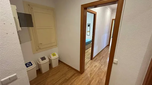 Rooms in L'Hospitalet de Llobregat - photo 3