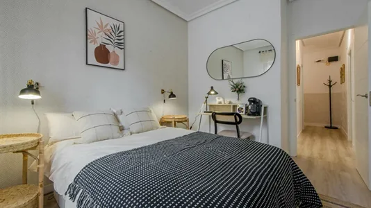 Rooms in Madrid Latina - photo 1