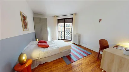 Room for rent in Paris 8ème arrondissement, Paris