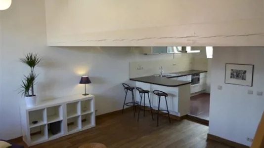 Apartments in Brussels Sint-Gillis - photo 2