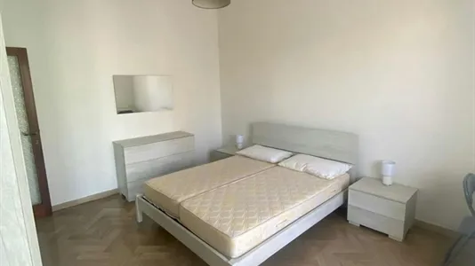 Rooms in Florence - photo 2