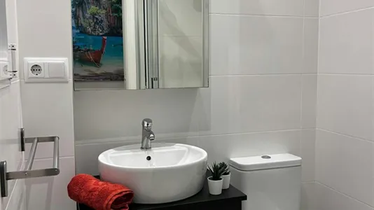 Rooms in Madrid Moncloa-Aravaca - photo 10