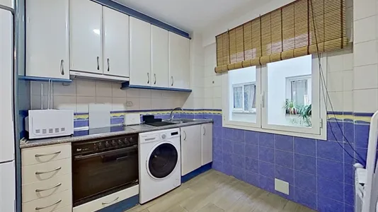 Rooms in Zaragoza - photo 10