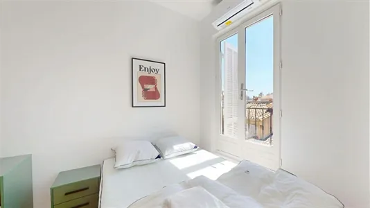 Rooms in Marseille 6ème arrondissement - photo 3