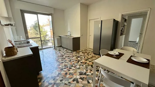 Rooms in Milano Zona 8 - Fiera, Gallaratese, Quarto Oggiaro - photo 3
