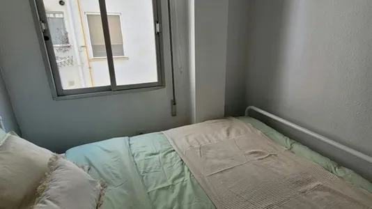 Rooms in AlaquĆ s - photo 9