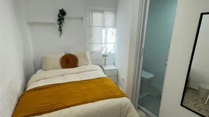 Room for rent in Mislata, Comunidad Valenciana