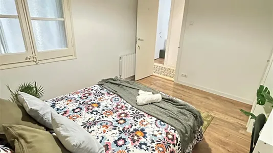 Rooms in Barcelona Sants-Montjuïc - photo 3