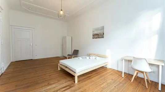 Rooms in Berlin Neukölln - photo 2