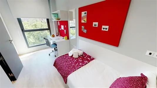 Rooms in Madrid Moncloa-Aravaca - photo 2