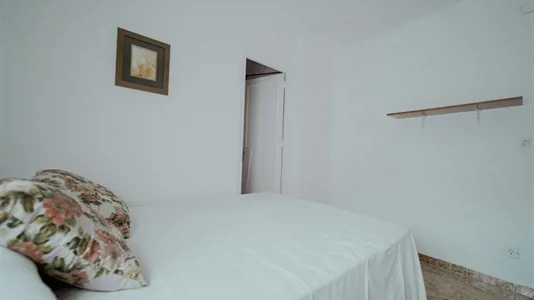 Rooms in Nuestra Señora del Carmen - photo 2