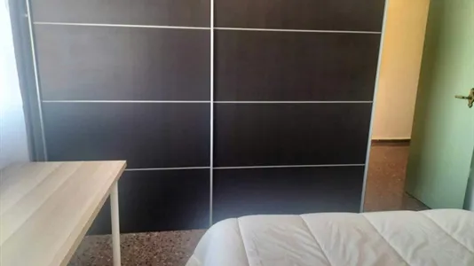 Rooms in Tavernes Blanques - photo 6