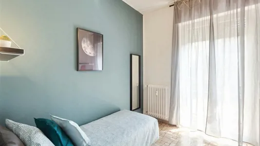 Rooms in Milano Zona 6 - Barona, Lorenteggio - photo 1