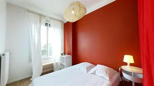 Rooms in Toulon - photo 1