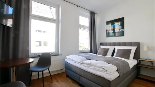 Apartments in Cologne Innenstadt - photo 6