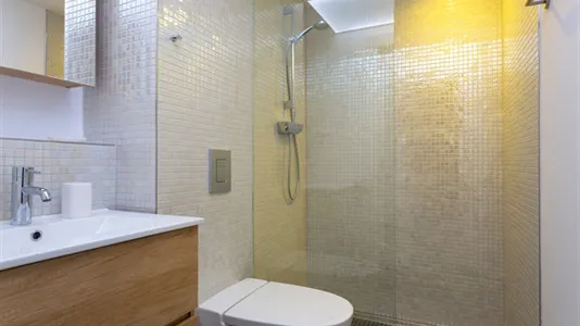 Apartments in Barcelona Eixample - photo 8