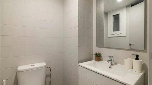 Rooms in Barcelona Eixample - photo 7