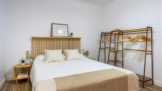 Rooms in Granada - photo 1