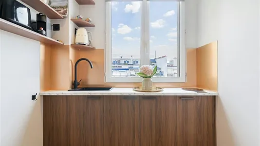 Apartments in Paris 16ème arrondissement (South) - photo 4