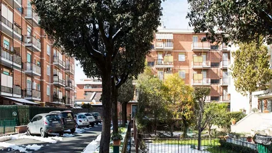 Rooms in Roma Municipio XIV – Monte Mario - photo 10